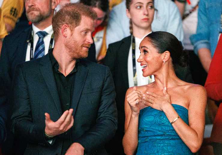 Perché Harry e Meghan dovrebbero chiedere scusa alla Royal Family e soprattutto a William e Kate? Parla l'esperto