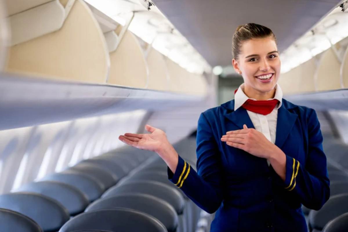 Le regole degli assistenti di volo in viaggio personale