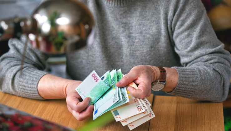 Ecco come fare per ottenere oggi il bonus 1400 euro dell'INPS