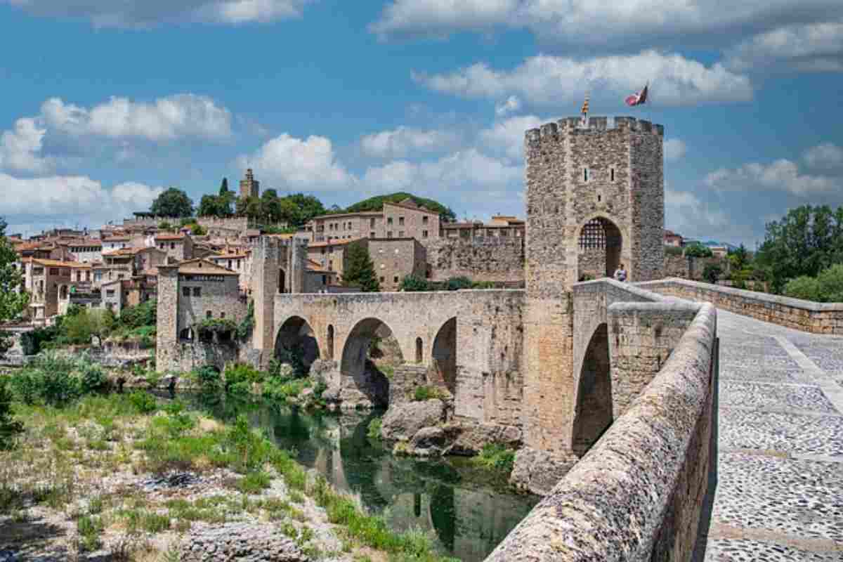 Borghi medievali stupendi